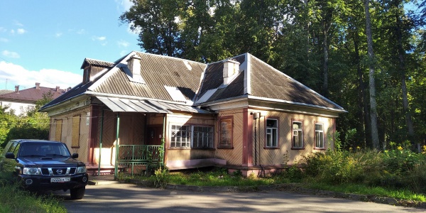 Александровича 17а.jpg Александровича 17а.jpg
